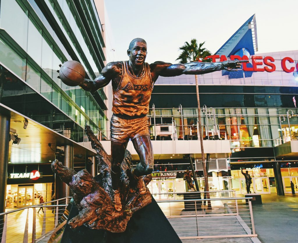 Statue in Star Plaza Los Angeles