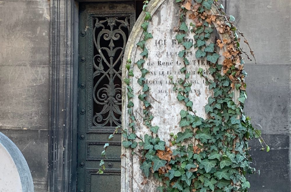 mausoleum paris