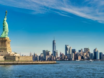 Statue of Liberty & Manhattan skyline in NYC