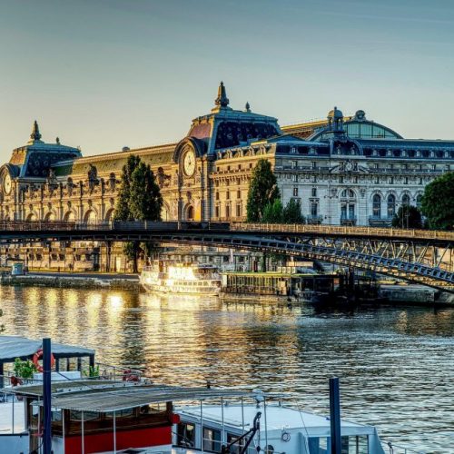 Seine Bridges Walking Tour