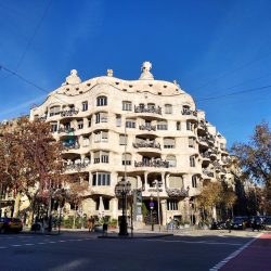 casa-mila